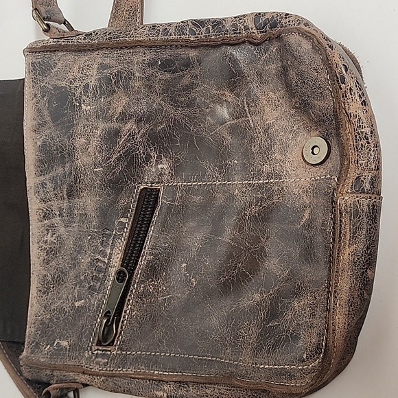 BED STU Venice Beach Distressed Handmade Leather Crossbody messenger Saddlebag. - Picture 3 of 10